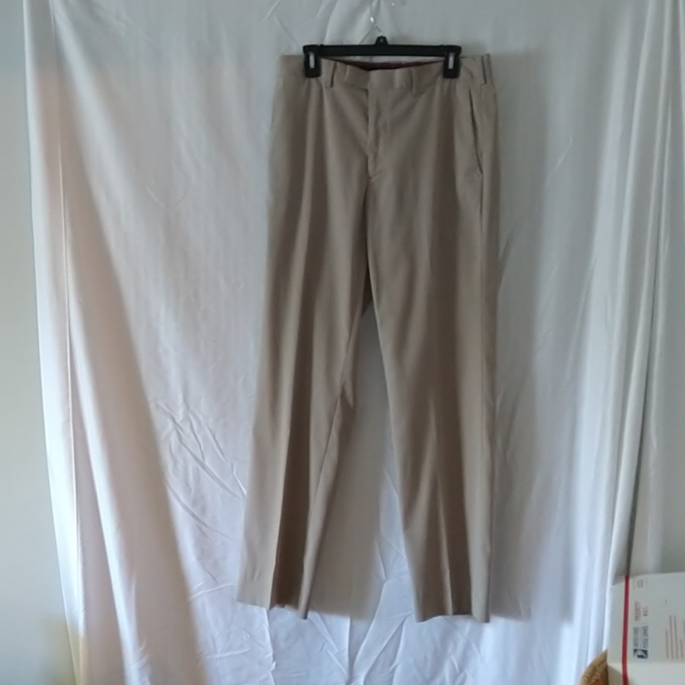 Man dress pants